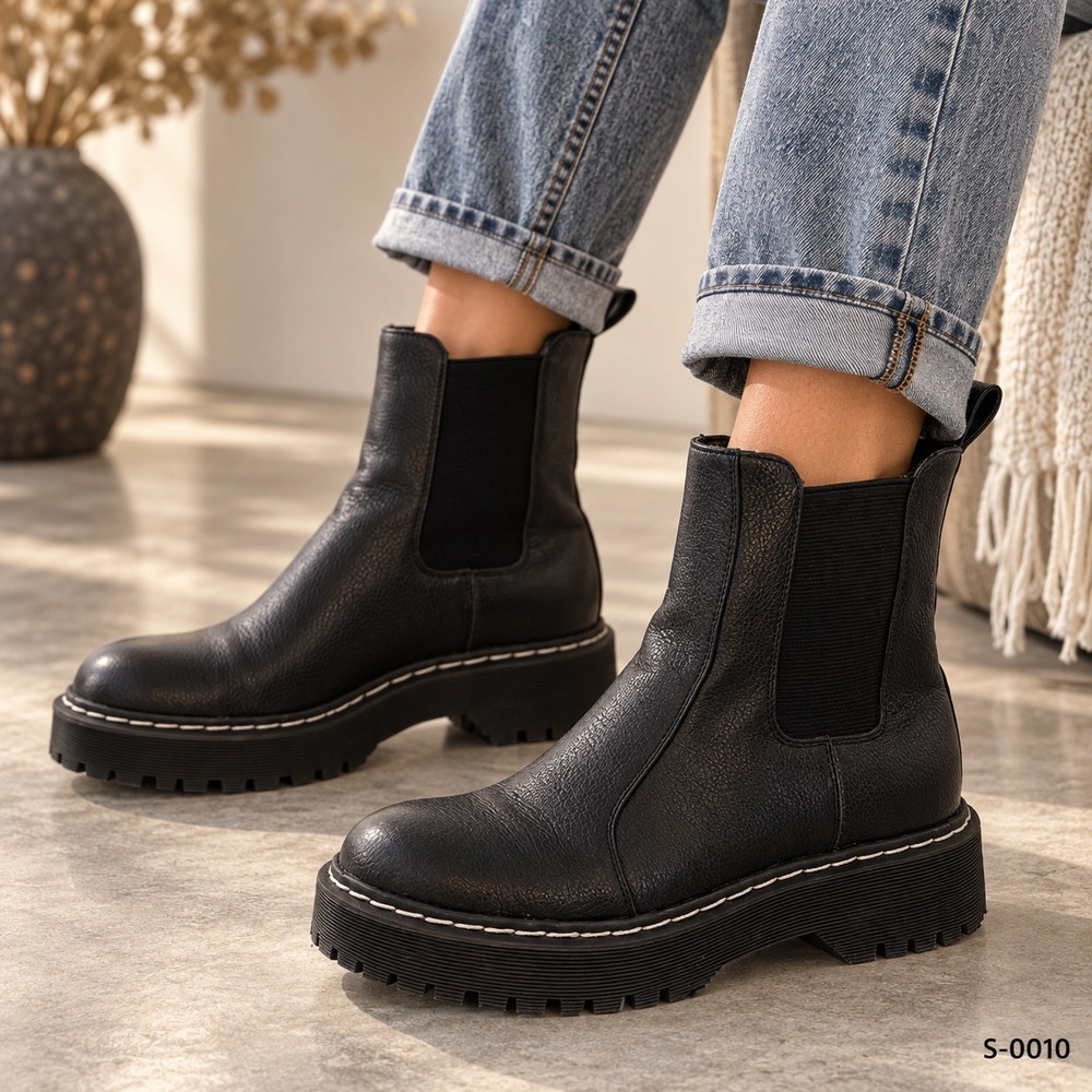 Sincerely Jules Hippie Black Platform Chelsea Lug Sole Boots P1HIP01 Womens 8.5M